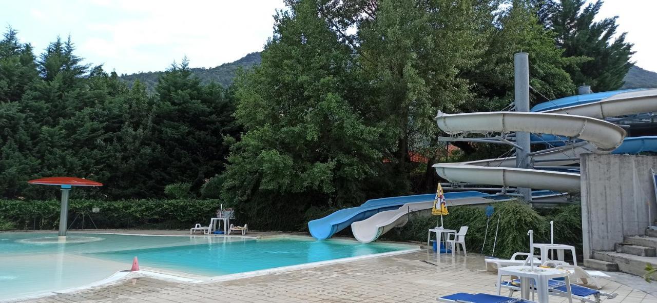 Lavena - Lake & Mountain Apartments Lavena Ponte Tresa Bagian luar foto